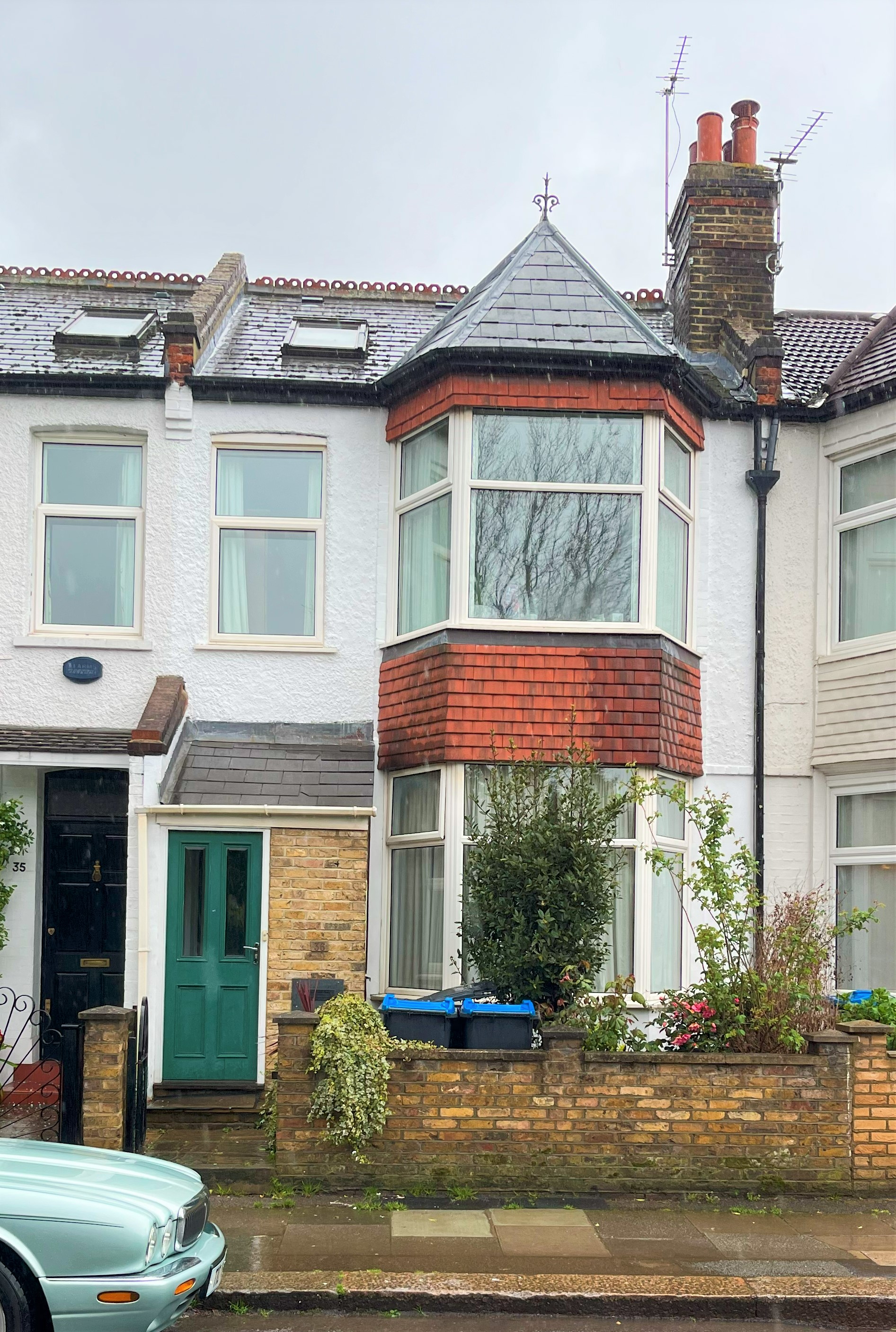 Brand new young professional houseshare in Wimbledon